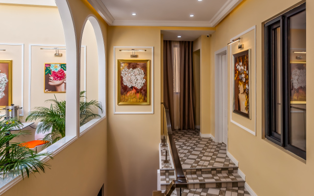 Hillside City Center Boutique-Hotel
