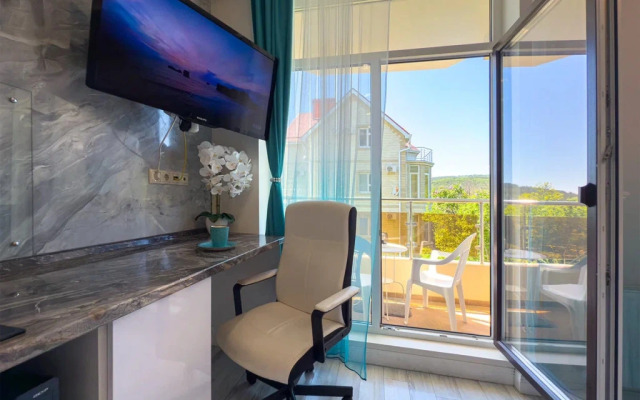 Апартаменты в Голубой Бухте 12