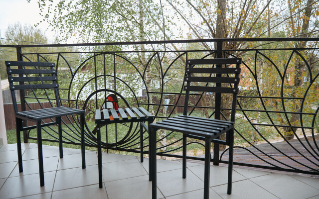 Snegirek Eco Hotel