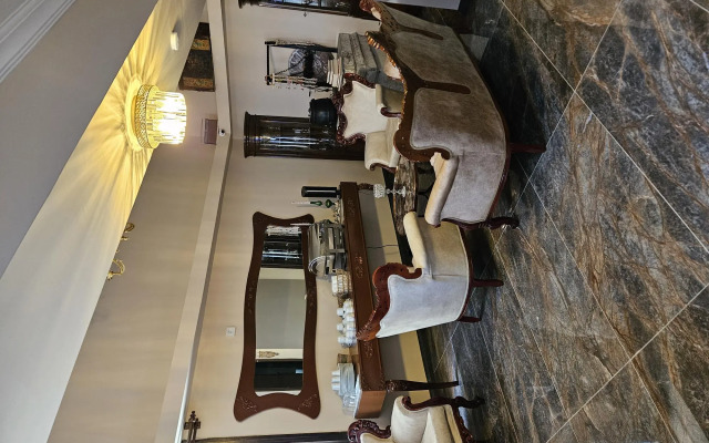 Lost Town Inn Hotel