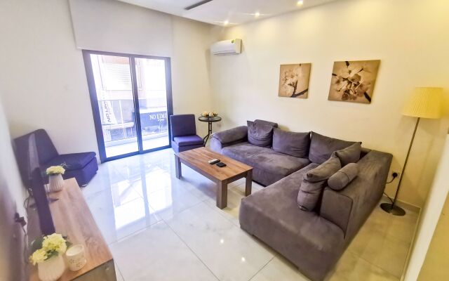 The White Pearl Apartments
