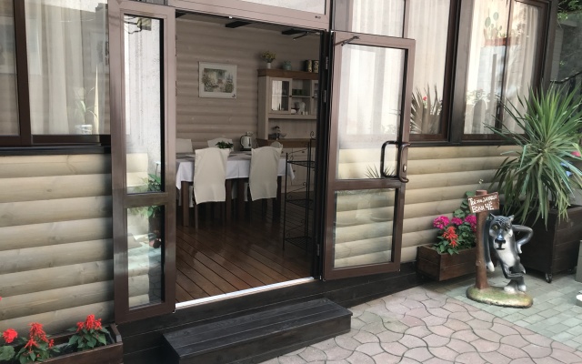 Primorskij Park Guest House