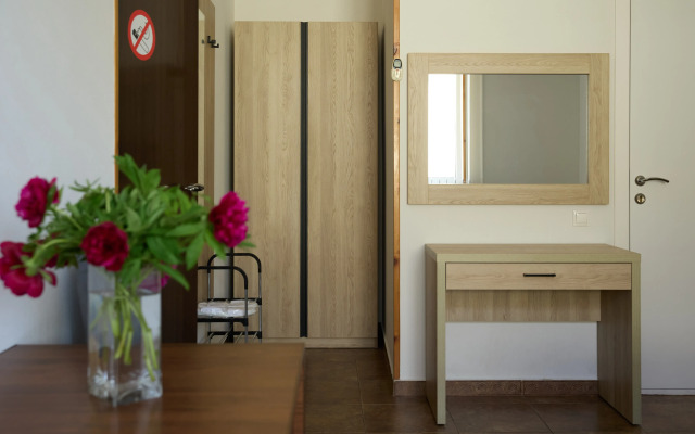 Vanatur Guest house