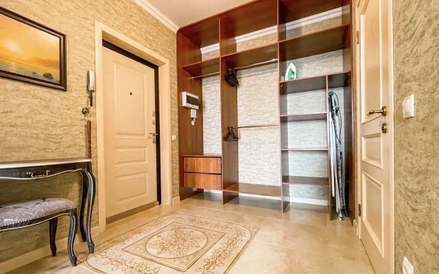 Blu Tower Apartments