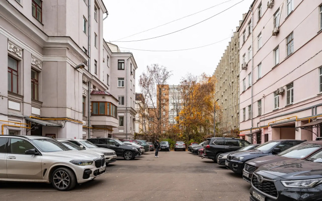 Квартира Смоленский бульвар