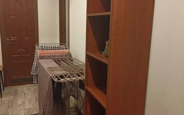 Na Ulitse Verkhnyaya Dubrova 32 Flat