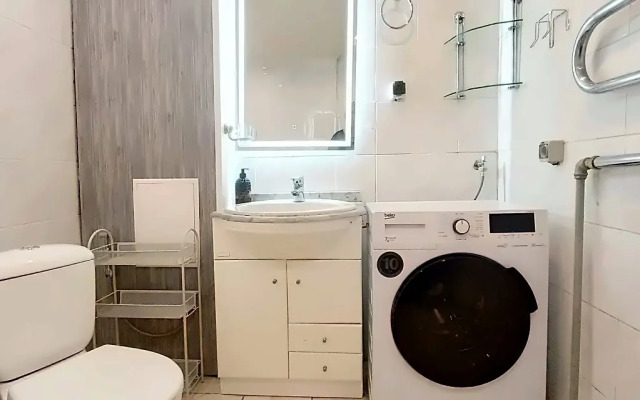 Uyutny sever na severnom proyezde Flat