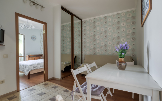 Provans Apartments