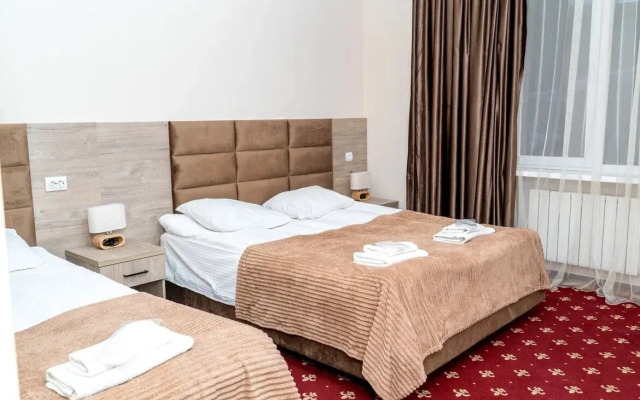Belye Nochi Hotel