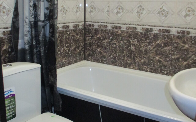 Uyut Guest House