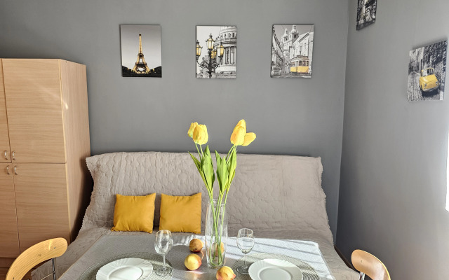 Квартира Просторная двухкомнатная на 10 этаже