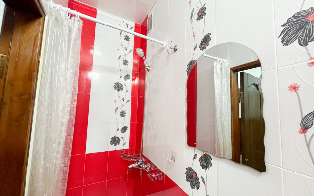 Tikho I Uyutno Flat