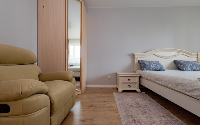 Provans Apartments
