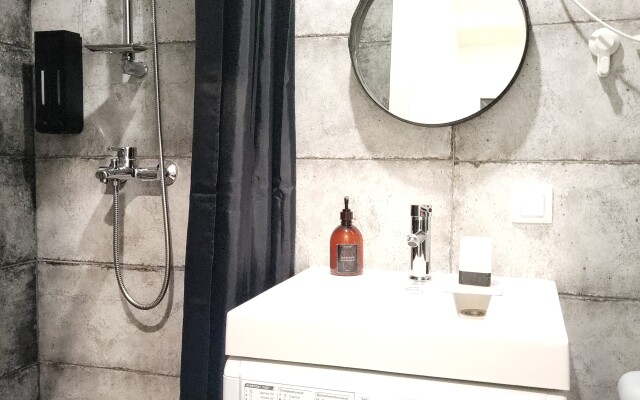 Uyutnaya Studiya v Tsentre Sankt-Peterburga Flat