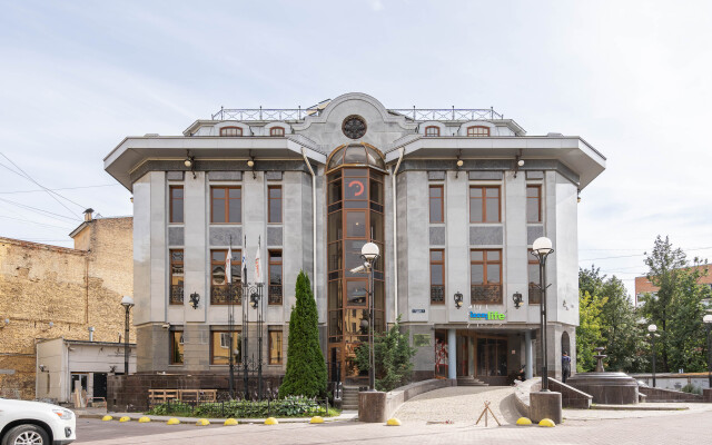 Апартаменты Purple Voyage 7-я линия Васильевского острова 62 корпус 2