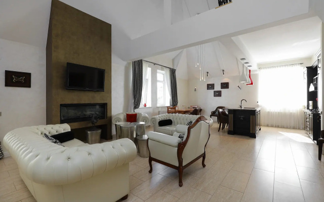 Квартира 2 уровня на Аптечной