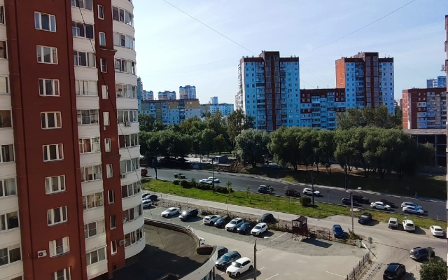 Dvushka S Izolirovannymi Komnatami Flat