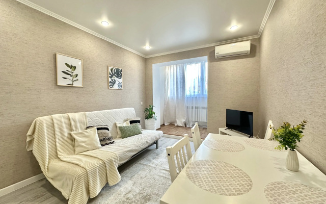 Na Ulitse Chistopolskoy 23 Flat