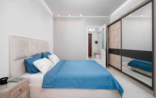 Na Prospekte Al-Farabi 41/3 Blok 3 Apartment