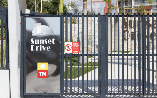 Sunset Drive Mar Holidays Hotel