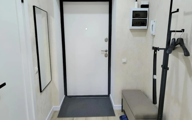 Квартира 6 местная с новым ремонтом около метро Горки парка и ТЦ