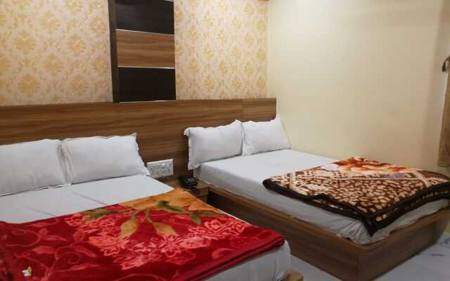 New Pathik Hotel