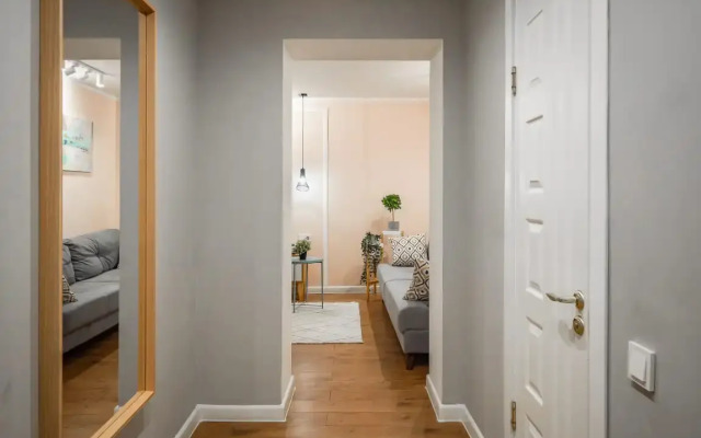 Dlya Vas u Troitskogo Parka Flat