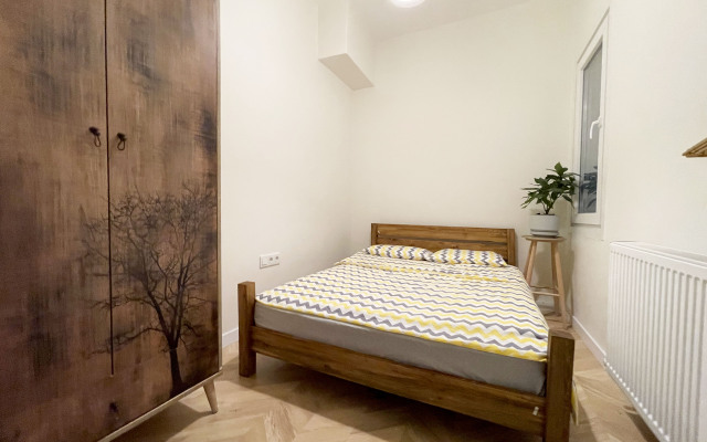 Апартаменты 2BR+2Bath entire apt with Balcony at central location