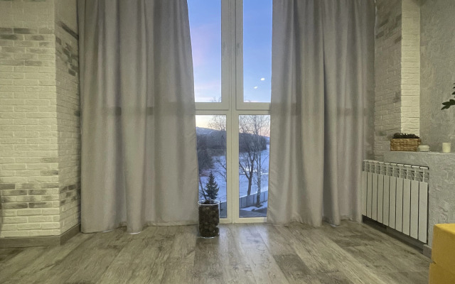 Квартира на берегу Катуни