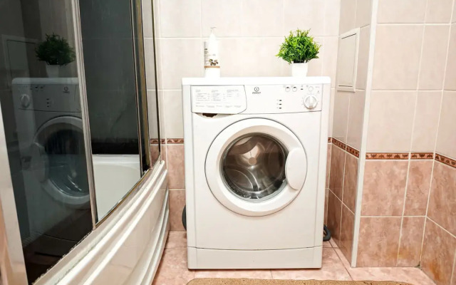 Flat 2k Kvartira Na Semyi Shamshinykh 18