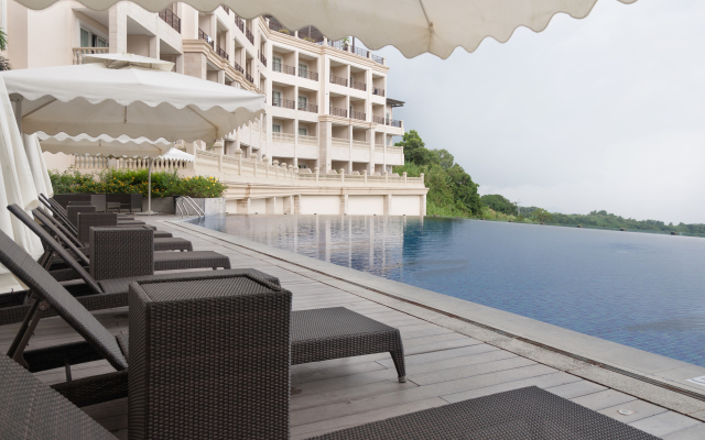 Twin Lakes Hotel - near Tagaytay