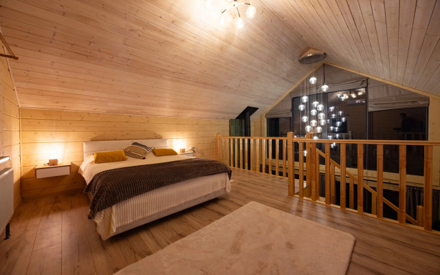 Частный дом Уютный дом с камином