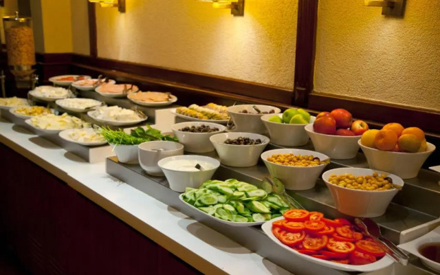 Pera Rose Hotel