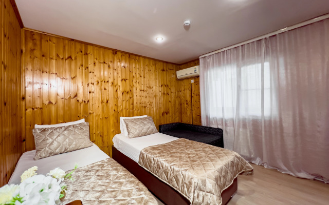 Russo Hotel
