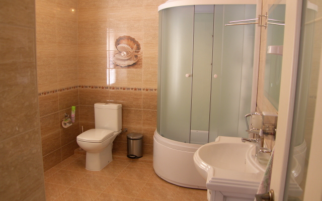 Lyogkij Briz Guest House