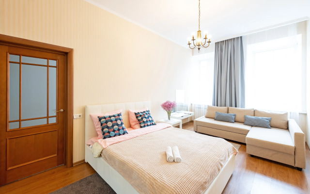 U Dvortsovogo Mosta Apartments