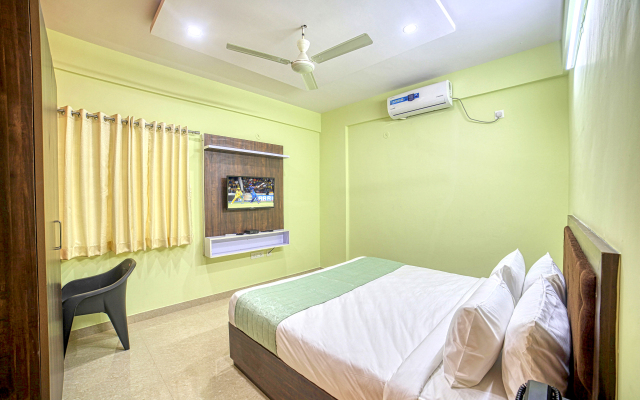Red Key Bangalore Airport Hotel