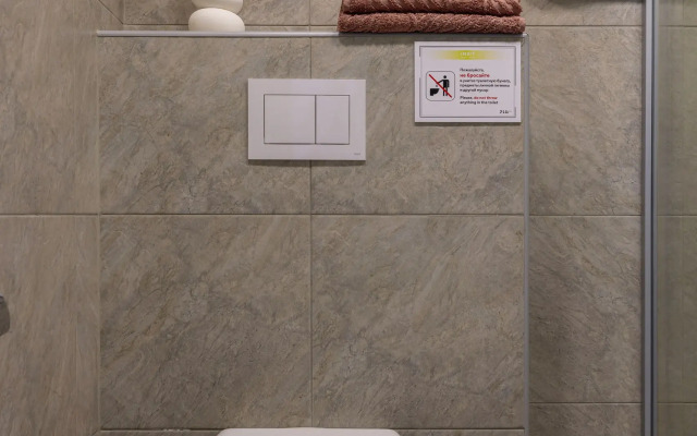 Na Prospekte Vitebskiy 101/1 Apartment