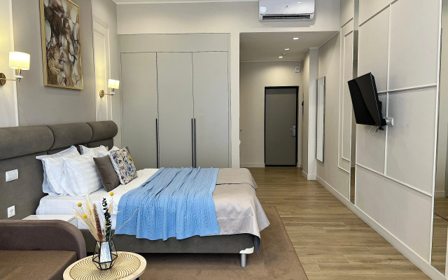 inSochi v samom centre Sochi na Navaginskoj N547 Apartments