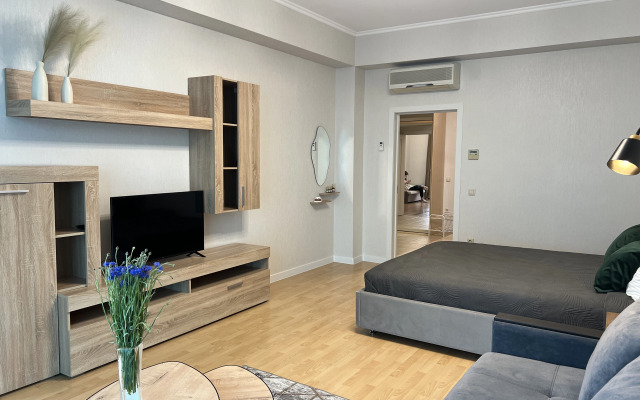Na Internatsionalnoy 3/1 Apartments