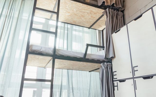 Rok Hostel