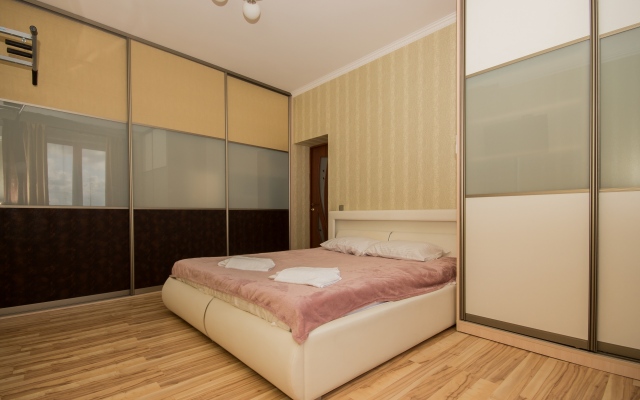 Апартаменты у Королевских Ворот