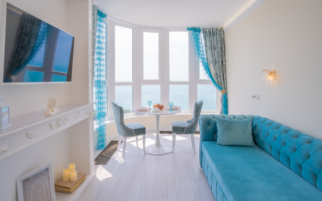 Marisol Breeze Stilnaya kvartira s vidom na more