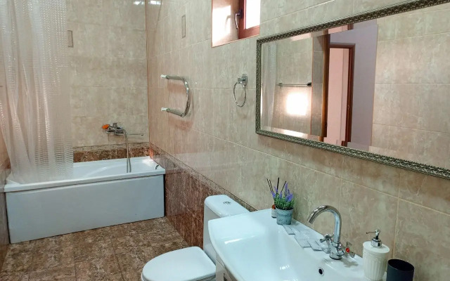 Private house Ryadom S Aeroportom