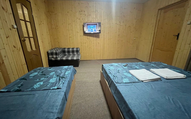 Delis Guest House