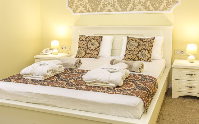 Onegin Rooms Mini-Hotel