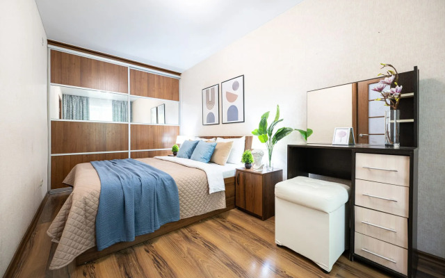 5 Zvezd Na Entuziastov Apartments