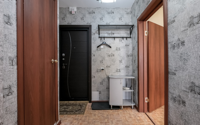Ryadom S Sk Zarya Titova 238 Apartments