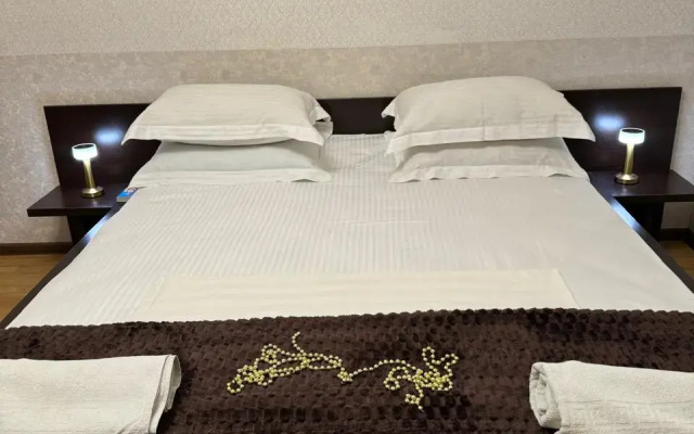 Nika Guest House