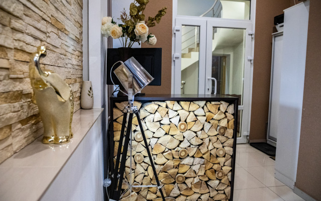 Mone Hotel